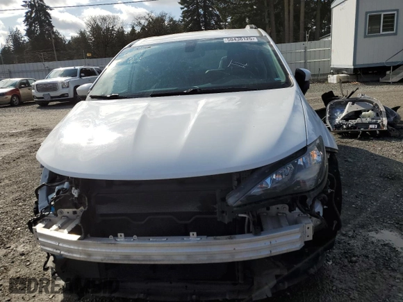 2021 Chrysler Voyager LXi z VIN 2C4RC1DG0MR506578, wystawiony jako Copart lot #50430125 z przebiegiem 87 530 mil mil oraz Szkoda całkowita • Salvage title. Historia ofert i sprzedaży dostępna na DreamBid. Obrazek 5.