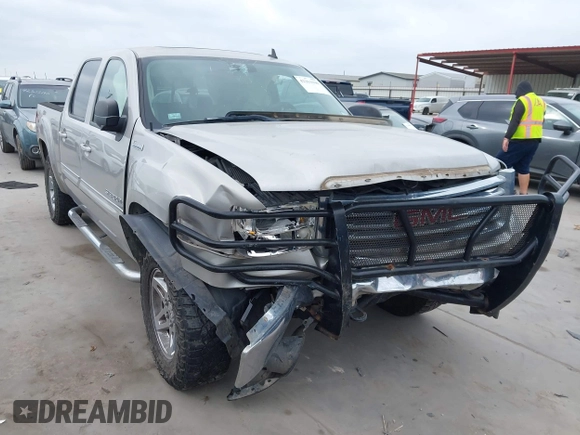 2008 GMC Sierra 1500 SLE1 с VIN 2GTEK13J081272039, выставлен на аукционе IAAI как лот 42261690 с пробегом 210 615 миль миль и . История ставок и продаж доступна на DreamBid. Изображение 1.