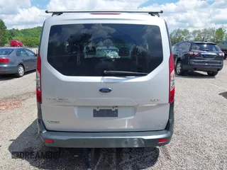 2018 Ford Transit Connect XLT z VIN NM0GE9F71J1379558, wystawiony jako IAAI lot #42276643 z przebiegiem 25 870 mil mil oraz . Historia ofert i sprzedaży dostępna na DreamBid. Obrazek 17.
