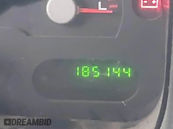 2004 Ford Explorer XLS z VIN 1FMZU72K14ZB03010, wystawiony jako IAAI lot #41240957 z przebiegiem 185 144 mil mil oraz . Historia ofert i sprzedaży dostępna na DreamBid. Obrazek 15.