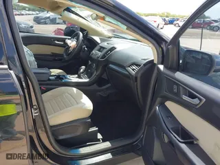 2015 Ford Edge SE with VIN 2FMTK3G99FBC33374, listed as a IAAI auction lot 40020092 with 185,607 mi miles. Bid and sale history available at carsss.com. Image 5.
