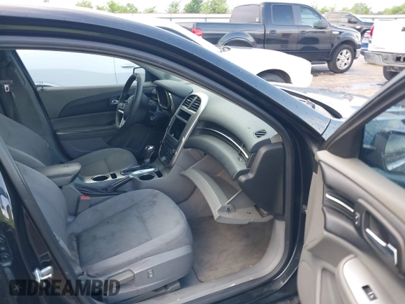 2015 Chevrolet Malibu LS with VIN 1G11B5SL5FF190900, listed as a IAAI auction lot 42048116 with 168,686 mi miles and . Bid and sale history available at DreamBid. Image 5.
