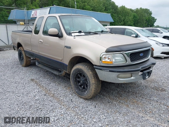 1997 Ford F-250 with VIN 2FTFX28L0VCA54351, listed as a IAAI auction lot 42160898 with 384,085 mi miles and . Bid and sale history available at DreamBid. Image 1.