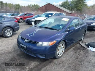 2007 Honda Civic Cpe LX with VIN 2HGFG12627H502786, listed as a IAAI auction lot 41875135 with 137,039 mi miles. Bid and sale history available at carsss.com. Image 2.