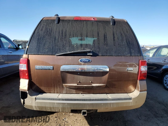 2012 Ford Expedition XLT с VIN 1FMJU1J56CEF22689, выставлен на аукционе Copart как лот 82852054 с пробегом 168 563 миль миль и Списание • Salvage title. История ставок и продаж доступна на DreamBid. Изображение 6.