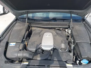 2011 Hyundai Equus Signature with VIN KMHGH4JF7BU040004, listed as a IAAI auction lot 41729796 with 129,950 mi miles and . Bid and sale history available at DreamBid. Image 10.