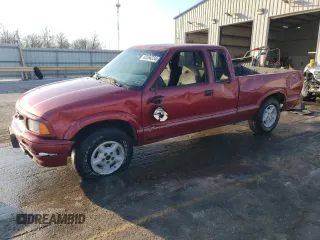 1997 GMC Sonoma SLS with VIN 1GTCT19W4V8511575, listed as a Copart auction lot 83266234 with 216,939 mi miles and Salvage Title. Bid and sale history available at carsss.com. Image 1.