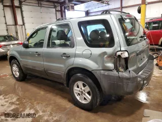 2005 Ford Escape XLS Value with VIN 1FMYU92Z75KB29769, listed as a Copart auction lot 44591245 with 168,452 mi miles and Salvage Title. Bid and sale history available at carsss.com. Image 2.