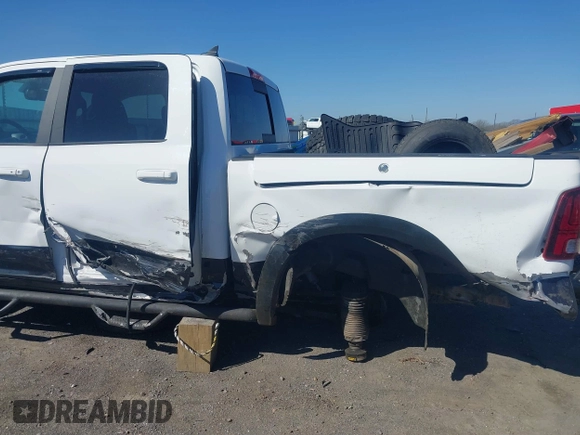 2018 Ram 1500 Rebel with VIN 1C6RR7YT6JS116739, listed as a IAAI auction lot 41737337 with 171,232 mi miles. Bid and sale history available at carsss.com. Image 6.