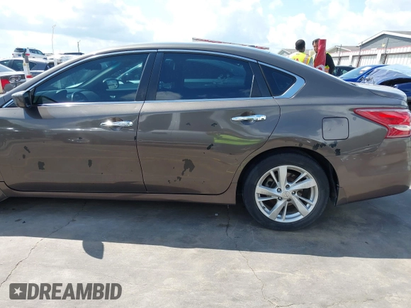 2013 Nissan Altima SL with VIN 1N4AL3AP0DN444437, listed as a IAAI auction lot 42703532 with 195,298 mi miles and . Bid and sale history available at DreamBid. Image 22.