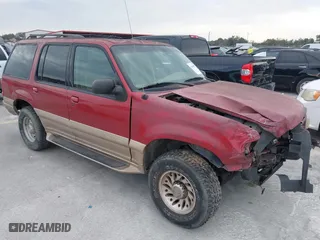 2000 Mercury Mountaineer Convenience with VIN 4M2ZU66E9YUJ31251, listed as a IAAI auction lot 41490035 with 310,778 mi miles. Bid and sale history available at carsss.com. Image 1.