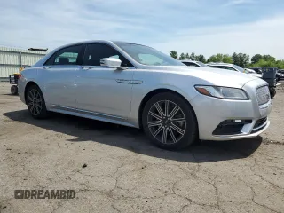 2017 Lincoln Continental Reserve z VIN 1LN6L9RP1H5614507, wystawiony jako Copart lot #56222035 z przebiegiem 87 689 mil mil oraz Szkoda całkowita • Salvage title. Historia ofert i sprzedaży dostępna na DreamBid. Obrazek 4.