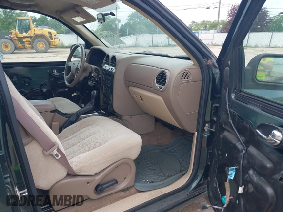 2004 GMC Envoy SLE z VIN 1GKDS13S242374316, wystawiony jako IAAI lot #42422803 z przebiegiem 220 071 mil mil oraz . Historia ofert i sprzedaży dostępna na DreamBid. Obrazek 5.