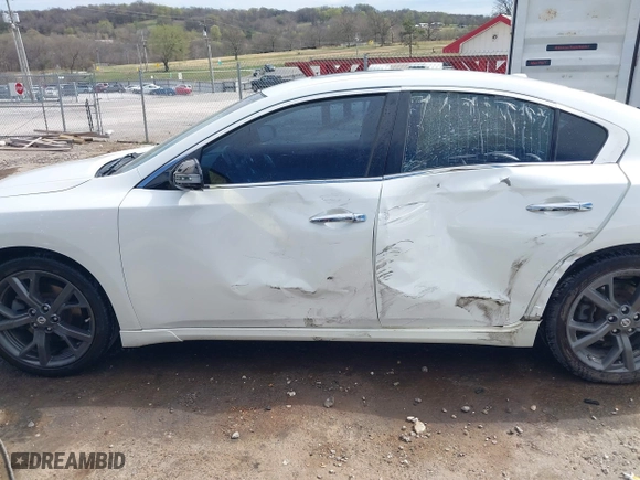 2014 Nissan Maxima 3.5 SV w/Sport Pkg with VIN 1N4AA5AP7EC447012, listed as a IAAI auction lot 41854199 with 219,367 mi miles. Bid and sale history available at carsss.com. Image 14.