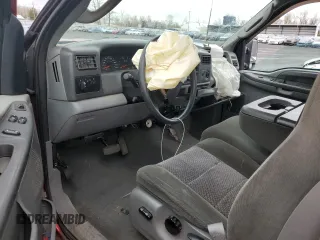 2003 Ford Super Duty F-250 XL with VIN 1FTNX21P23EB54483, listed as a Copart auction lot 84899354 with 0 mi miles and Salvage Title. Bid and sale history available at carsss.com. Image 8.