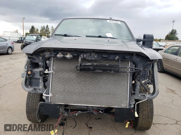 2016 Ford Super Duty F-250 SRW Lariat with VIN 1FT7W2BT3GEB61245, listed as a Copart auction lot 50401995 with 147,893 mi miles and Salvage Title. Bid and sale history available at carsss.com. Image 5.
