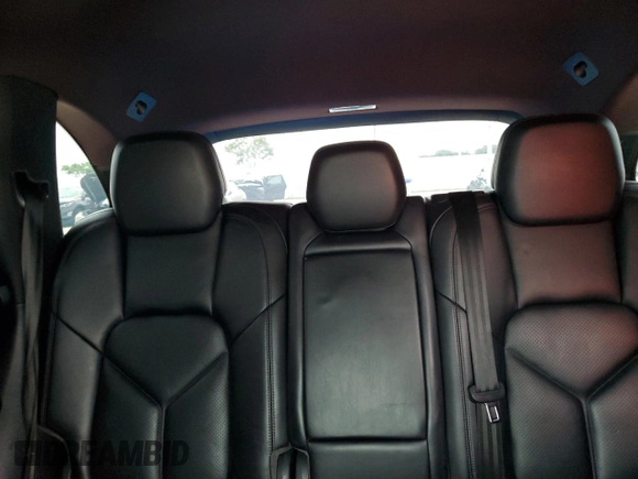 2016 Porsche Cayenne с VIN WP1AA2A20GLA11522, выставлен на аукционе Copart как лот 62493555 с пробегом 43 757 миль миль и Списание • Salvage title. История ставок и продаж доступна на DreamBid. Изображение 10.