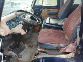 1961 Ford Econoline Cargo with VIN E10SH122862, listed as a Copart auction lot 81049724 with 105,031 mi miles and Salvage Title. Bid and sale history available at DreamBid. Image 7.