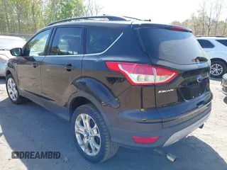 2013 Ford Escape SE with VIN 1FMCU9GX3DUA51379, listed as a IAAI auction lot 42175420 with 166,522 mi miles. Bid and sale history available at carsss.com. Image 3.