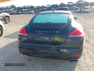 2016 Porsche Panamera 4 z VIN WP0AA2A79GL004758, wystawiony jako IAAI lot #42281848 z przebiegiem 105 580 mil mil oraz . Historia ofert i sprzedaży dostępna na DreamBid. Obrazek 16.