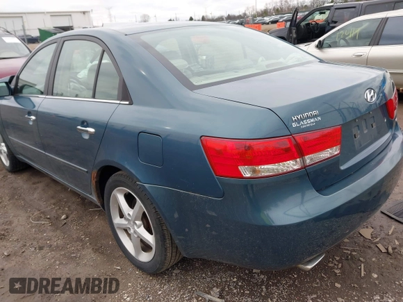 2006 Hyundai Sonata GLS with VIN 5NPEU46F26H107995, listed as a IAAI auction lot 41957651 with 87,897 mi miles and . Bid and sale history available at DreamBid. Image 3.