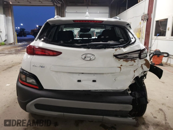 2022 Hyundai Kona SEL with VIN KM8K62AB4NU921748, listed as a Copart auction lot 72295932 with 3,046 mi miles. Bid and sale history available at carsss.com. Image 6.