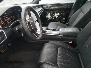 2022 Audi S7 Prestige z VIN WAUSFBF23NN018754, wystawiony jako Copart lot #71702952 z przebiegiem 7408 mil mil oraz . Historia ofert i sprzedaży dostępna na DreamBid. Obrazek 7.