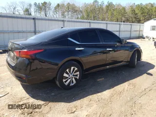 2019 Nissan Altima 2.5 S with VIN 1N4BL4BV7KC244008, listed as a Copart auction lot 50216045 with 136,744 mi miles and Salvage Title. Bid and sale history available at carsss.com. Image 3.