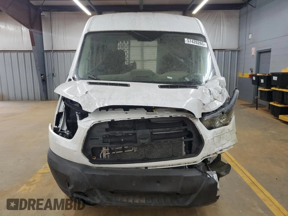 2019 Ford Transit z VIN 1FTYE2CM0KKB50468, wystawiony jako Copart lot #57420265 z przebiegiem Nie podano mil oraz Czysty tytuł • Clean title. Historia ofert i sprzedaży dostępna na DreamBid. Obrazek 5.