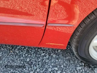 1996 Pontiac Firebird Firebird z VIN 2G2FS22KXT2220333, wystawiony jako Copart lot #77640324 z przebiegiem 89 032 mil mil oraz Nie do naprawy • Non repairable. Historia ofert i sprzedaży dostępna na DreamBid. Obrazek 12.