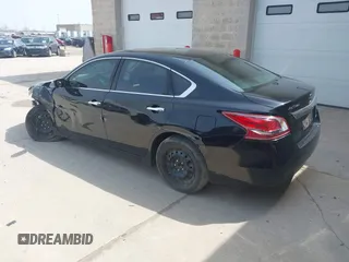 2013 Nissan Altima 2.5 S with VIN 1N4AL3APXDC145226, listed as a IAAI auction lot 41469818 with 217,513 mi miles and . Bid and sale history available at carsss.com. Image 3.