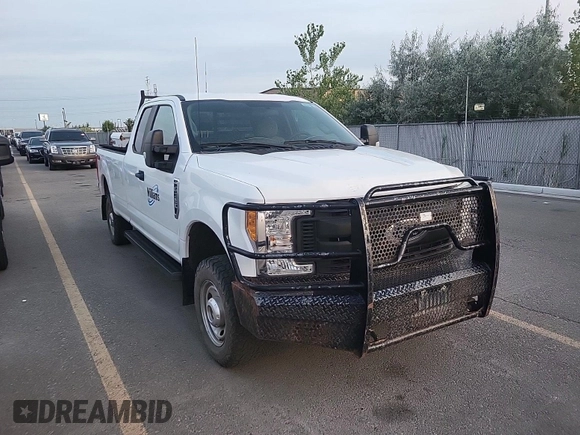 2017 Ford F-350 with VIN 1FT7X3B62HEE09676, listed as a IAAI auction lot 42727709 with 154,269 mi miles and . Bid and sale history available at DreamBid. Image 33.