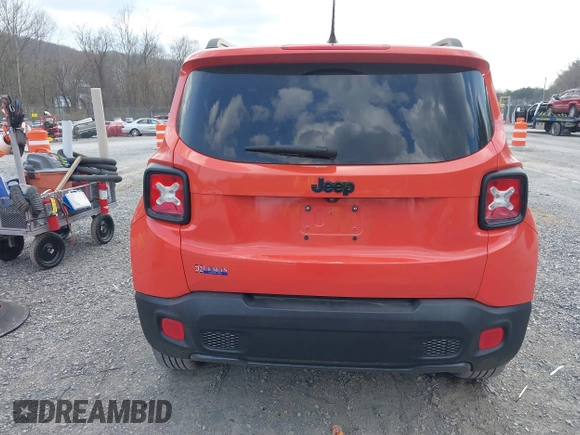 2017 Jeep Renegade Latitude with VIN ZACCJBBBXHPE65153, listed as a IAAI auction lot 41888902 with 97,221 mi miles. Bid and sale history available at carsss.com. Image 16.