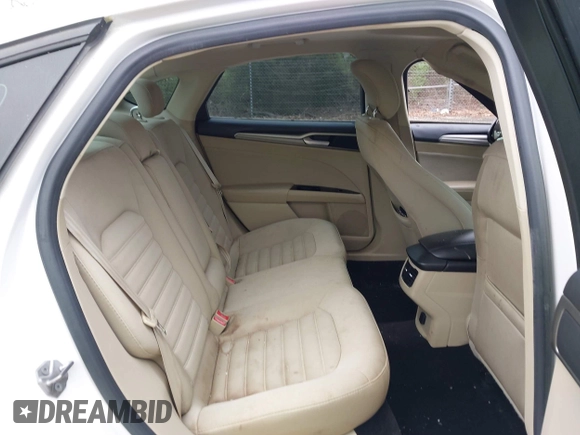 2014 Ford Fusion SE with VIN 3FA6P0HD4ER326782, listed as a IAAI auction lot 41945145 with 174,932 mi miles. Bid and sale history available at carsss.com. Image 8.