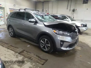 2019 Kia Sorento EX z VIN 5XYPHDA53KG504466, wystawiony jako IAAI lot #34634137 z przebiegiem 69 450 mil mil oraz . Historia ofert i sprzedaży dostępna na DreamBid. Obrazek 1.