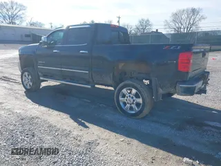 2019 Chevrolet Silverado 2500HD LTZ with VIN 1GC1KTEY4KF185765, listed as a IAAI auction lot 41488686 with 161,727 mi miles. Bid and sale history available at carsss.com. Image 3.