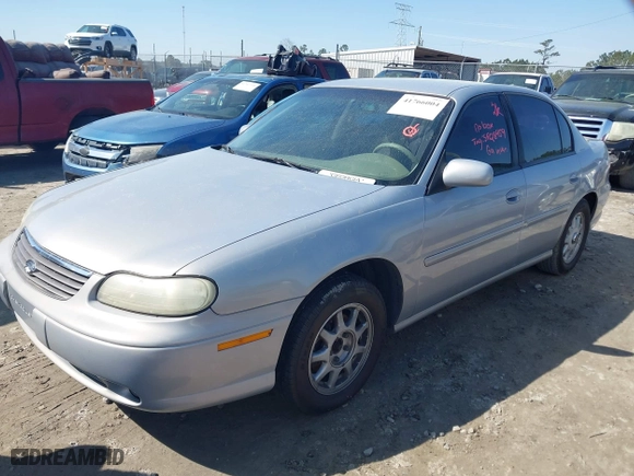 1997 Chevrolet Malibu LS with VIN 1G1NE52M8VY107867, listed as a IAAI auction lot 41766004 with 165,647 mi miles. Bid and sale history available at carsss.com. Image 2.