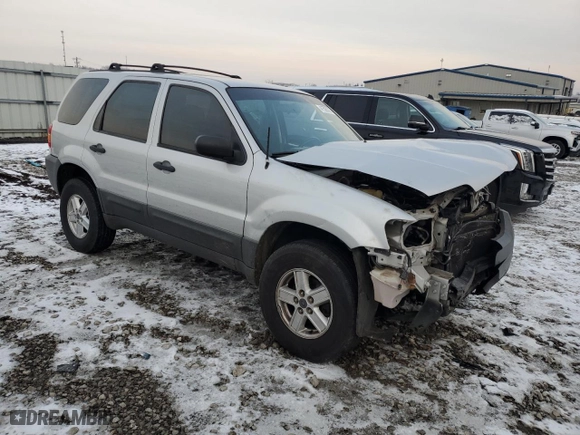 2007 Ford Escape XLS with VIN 1FMYU02Z17KA14079, listed as a Copart auction lot 41505575 with 149,134 mi miles and Salvage Title. Bid and sale history available at carsss.com. Image 4.
