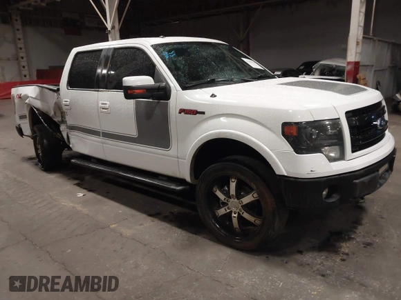 2013 Ford F-150 XL with VIN 1FTFW1ET7DFA81499, listed as a IAAI auction lot 41302118 with 153,976 mi miles. Bid and sale history available at carsss.com. Image 1.