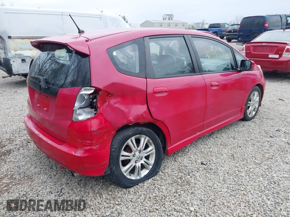 2009 Honda Fit Sport with VIN JHMGE88439S047061, listed as a IAAI auction lot 41993224 with 115,945 mi miles. Bid and sale history available at carsss.com. Image 4.