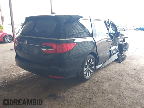 2024 Honda Odyssey EX-L with VIN 5FNRL6H65RB018602, listed as a IAAI auction lot 40823286 with 11,252 mi miles and . Bid and sale history available at DreamBid. Image 4.