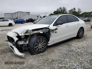 2024 Mercedes-Benz C 43 AMG z VIN W1KAF8HB8RR228611, wystawiony jako Copart lot #42020315 z przebiegiem 1 161 mil mil oraz Szkoda całkowita • Salvage title. Historia ofert i sprzedaży dostępna na DreamBid. Obrazek 1.