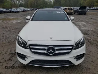 2019 Mercedes-Benz E 300 with VIN WDDZF4KB2KA600498, listed as a Copart auction lot 55762695 with 96,796 mi miles and Clean Title. Bid and sale history available at DreamBid. Image 5.