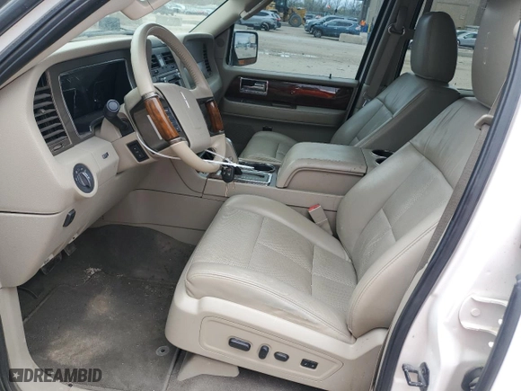 2014 Lincoln Navigator L with VIN 5LMJJ3J59EEL01771, listed as a Copart auction lot 50989495 with 138,516 mi miles and Salvage Title. Bid and sale history available at carsss.com. Image 7.