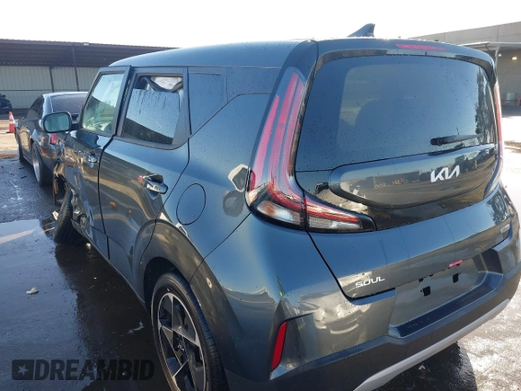 2024 Kia Soul EX with VIN KNDJ33AU7R7921392, listed as a IAAI auction lot 41496507 with 4,526 mi miles. Bid and sale history available at carsss.com. Image 3.
