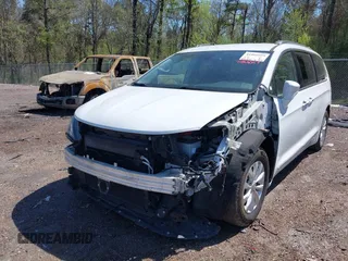 2018 Chrysler Pacifica Touring L Plus с VIN 2C4RC1EG9JR131199, выставлен на аукционе IAAI как лот 41866059 с пробегом 36 686 миль миль и . История ставок и продаж доступна на DreamBid. Изображение 6.