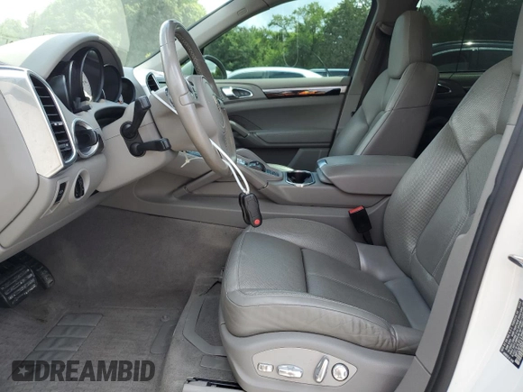 2013 Porsche Cayenne Diesel with VIN WP1AF2A27DLA22627, listed as a Copart auction lot 61939495 with 148,810 mi miles and Salvage title. Bid and sale history available at DreamBid. Image 7.