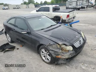 2002 Mercedes-Benz C 230/260/280/320 with VIN WDBRN47J62A348203, listed as a Copart auction lot 54551994 with 196,997 mi miles and Salvage Title. Bid and sale history available at DreamBid. Image 4.