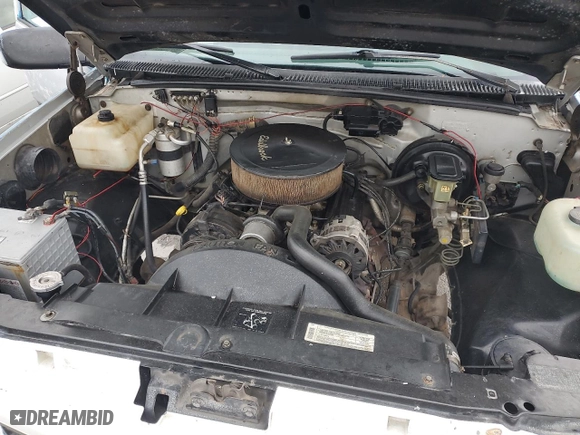 1989 GMC 3/4 Ton Pickups with VIN 1GTGK24K8KE532683, listed as a Copart auction lot 51434114 with 79134 miles and Salvage Title. Bid and sale history available at carsss.com. Image 11.