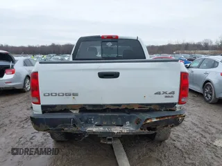2004 Dodge 1500 SLT with VIN 1D7HU18N24S661588, listed as a IAAI auction lot 41703513 with 200,890 mi miles and . Bid and sale history available at carsss.com. Image 16.